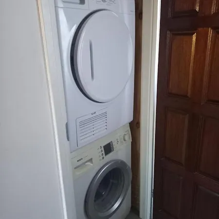 De Kaagse Boer Nocleg ze śniadaniem 4*