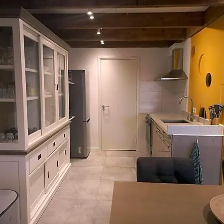Bed & Breakfast De Kaagse Boer 4*