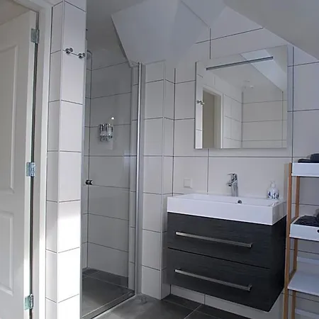 De Kaagse Boer Bed & Breakfast 4*