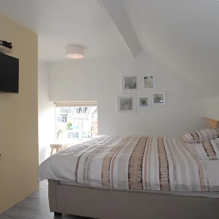 De Kaagse Boer 4* Kaag