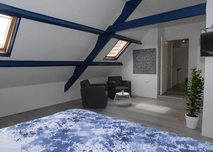 Bed & Breakfast De Kaagse Boer 4*