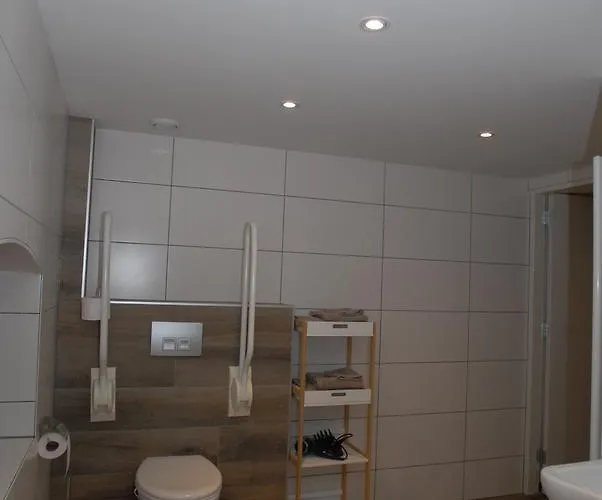 De Kaagse Boer Bed & Breakfast 4*